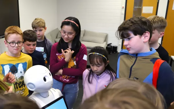 Kinderuni Roboter echt erleben StA 20260319 Foto Juri Kuestenmacher 47.JPG