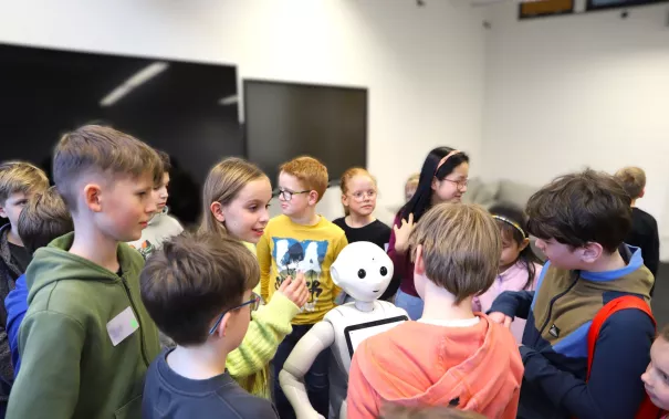 Kinderuni Roboter echt erleben StA 20260319 Foto Juri Kuestenmacher 48.JPG