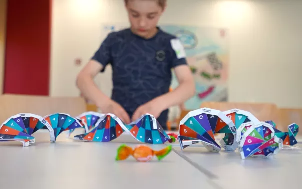 Kinderuni Geheimnis der Gene Rhb 20260423 Foto Juri Kuestenmacher 030.JPG