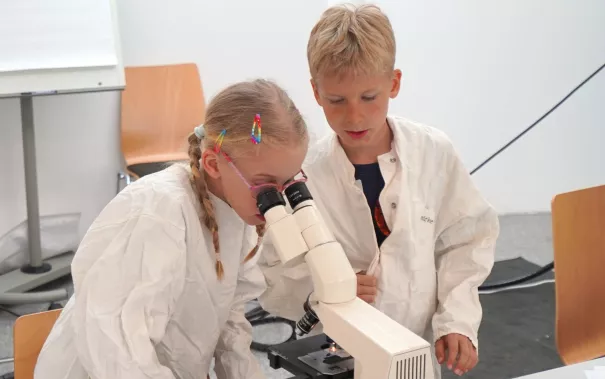 Kinderuni Geheimnis der Gene Rhb 20260423 Foto Juri Kuestenmacher 055.JPG