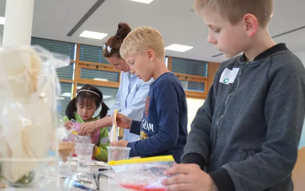 Kinderuni Geheimnis der Gene Rhb 20260423 Foto Juri Kuestenmacher 086.JPG