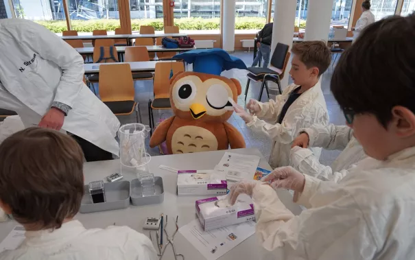 Kinderuni Geheimnis der Gene Rhb 20260423 Foto Juri Kuestenmacher 098.JPG