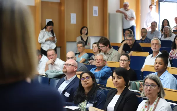 Innovationstag Rethink AI Hoersaal 4 StA Foto Juri Kuestenmacher 20.JPG