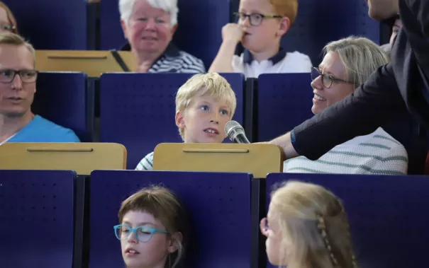Kinderuni Diplomfeier Audimax StA 20260611 Foto Juri Kuestenmacher 024.JPG