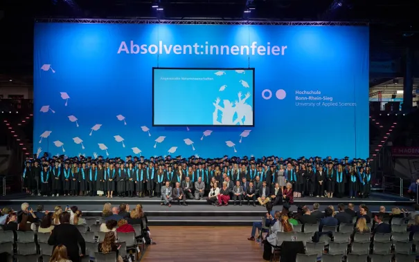 absolventenfeier-festakt-20261024-173-nd.jpg
