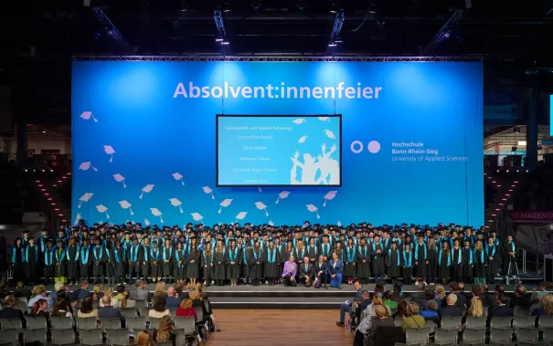 absolventenfeier-festakt-20261024-181-nd.jpg