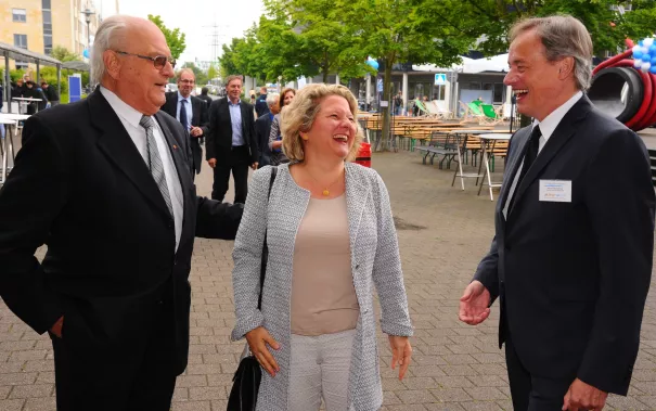 20_jahre_h-brs_begruessung_20150619_foto_c._adolph_054.jpg(DE)