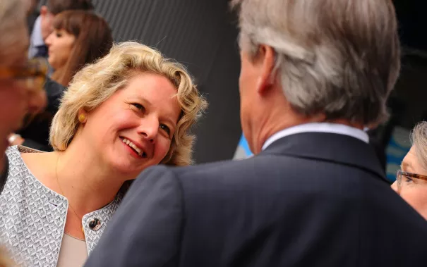 20_jahre_h-brs_begruessung_20150619_foto_c._adolph_072.jpg(DE)