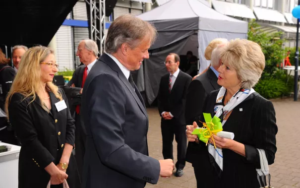 20_jahre_h-brs_begruessung_20150619_foto_c._adolph_081.jpg(DE)