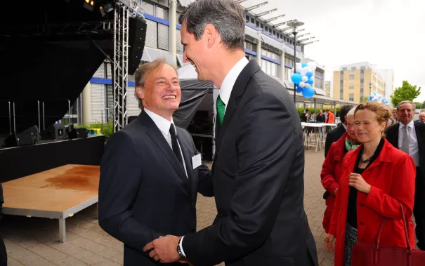 20_jahre_h-brs_begruessung_20150619_foto_c._adolph_110.jpg(DE)