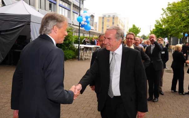 20_jahre_h-brs_begruessung_20150619_foto_c._adolph_115.jpg(DE)