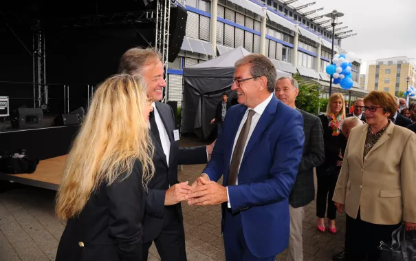 20_jahre_h-brs_begruessung_20150619_foto_c._adolph_124.jpg(DE)