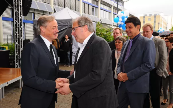 20_jahre_h-brs_begruessung_20150619_foto_c._adolph_143.jpg(DE)