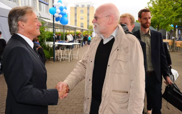 20_jahre_h-brs_begruessung_20150619_foto_c._adolph_152.jpg(DE)