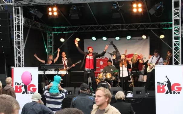 20_jahre_h-brs_sommerfest_20150619_foto_e._tritschler_img_6664_cut.jpg(DE)