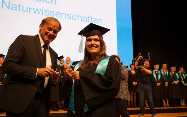 absf2016-zentfeier_300_eva_tritschler_20161022_3021.jpg (DE)