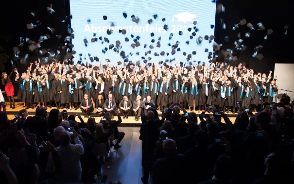 absf2016-zentfeier_300_eva_tritschler_20161022_3078.jpg (DE)