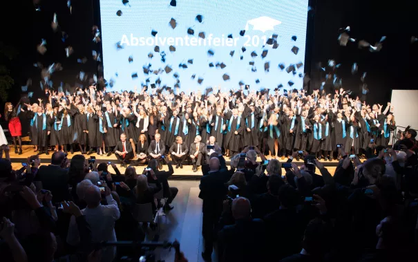 absf2016-zentfeier_300_eva_tritschler_20161022_3079.jpg (DE)