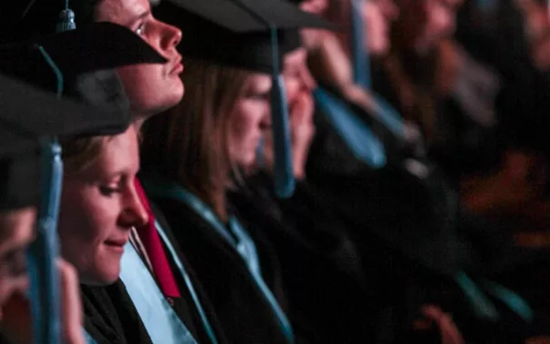 absolventenfeier2014_foto_sarah_sondermann_img_2606.jpg (DE)