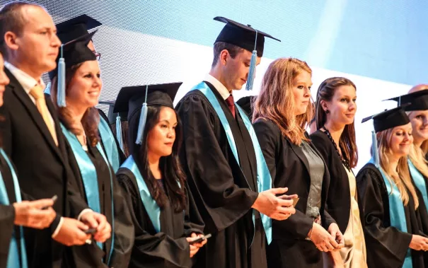 absolventenfeier2014_foto_sarah_sondermann_img_2773.jpg (DE)