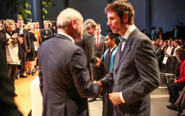 absolventenfeier2014_foto_sarah_sondermann_img_2900.jpg (DE)