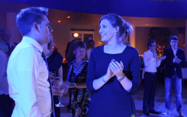 absolventenfeier_2014_party_foto_e._tritschler_img_4541.jpg (DE)