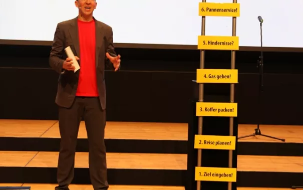 absolventenfeier_2014_web_foto_e._tritschler_49.jpg (DE)