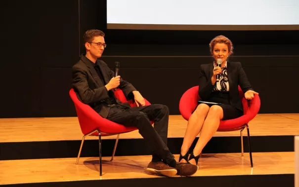 absolventenfeier_2014_web_foto_e._tritschler_58.jpg (DE)