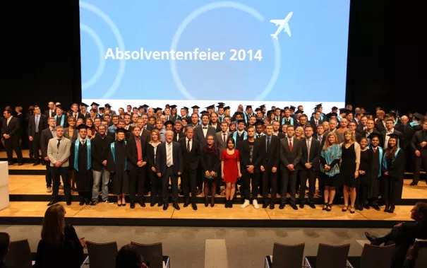 absolventenfeier_2014_web_foto_e._tritschler_79.jpg (DE)