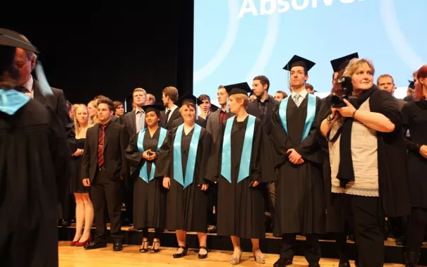 absolventenfeier_2014_web_foto_e._tritschler_82.jpg (DE)