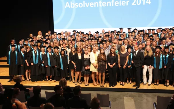 absolventenfeier_2014_web_foto_e._tritschler_88.jpg (DE)