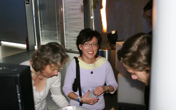 absolventenfeier_2014_web_foto_j._kuestenmacher_0125.jpg (DE)