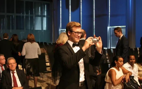 absolventenfeier_2014_web_foto_j._kuestenmacher_0282.jpg (DE)