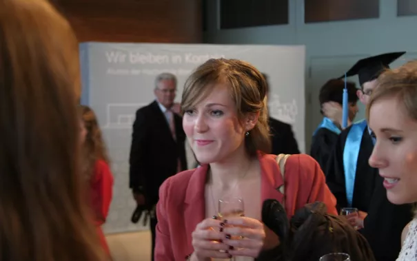 absolventenfeier_2014_web_foto_j._kuestenmacher_0310.jpg (DE)