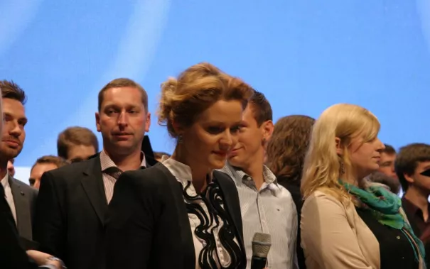 absolventenfeier_2014_web_foto_j._kuestenmacher_0551.jpg (DE)