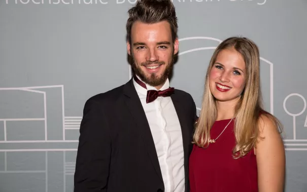 absolventenfeier_2017_alumni_fotowand_20171021_foto_s._sondermann_52.jpg