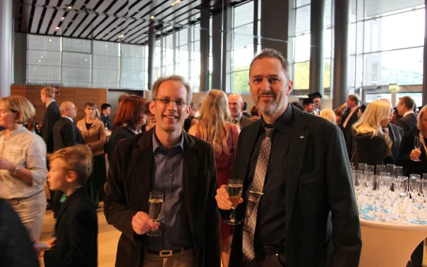 absolventenfeier_2017_ankunft_sektempfang_20171021_foto_j._kuestenmacher_183.jpg