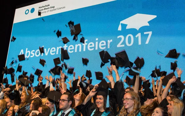 absolventenfeier_2017_festakt_20171021_foto_sarah_sondermann_150.jpg