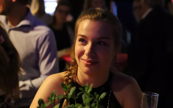 absolventenfeier_ausklang_20191026_foto_juri_kuestenmacher_075.jpg (DE)