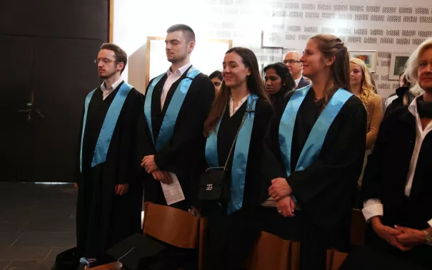 absolventenfeier_gottesdienst_20191026_foto_eva_tritschler_img_6042.jpg (DE)