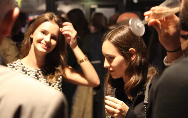 absolventenfeier_h-brs_telekom_dome_20181027_foto_juri_kuestenmacher_11.jpg (DE)