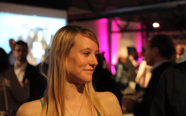 absolventenfeier_h-brs_telekom_dome_20181027_foto_juri_kuestenmacher_40.jpg (DE)