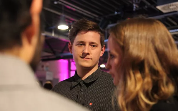 absolventenfeier_h-brs_telekom_dome_20181027_foto_juri_kuestenmacher_41.jpg (DE)