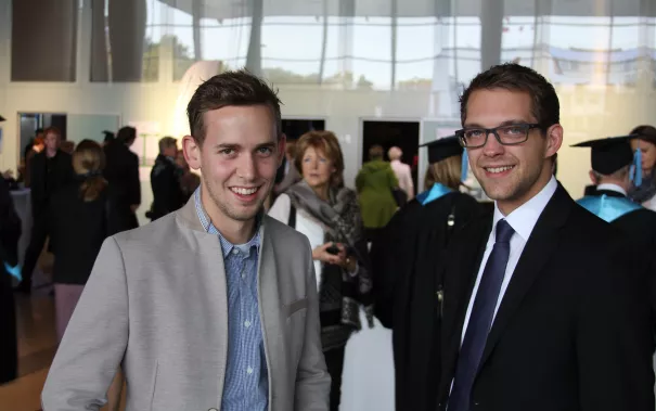 absolventenfeier_telekom-forum_20151024_foto_j._kuestenmacher_051.jpg (DE)