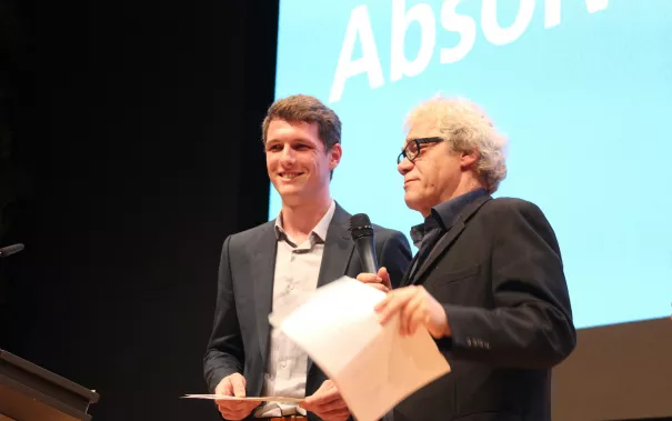 absolventenfeier_telekom-forum_20151024_foto_j._kuestenmacher_099.jpg (DE)