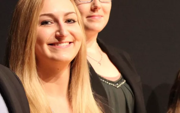 absolventenfeier_telekom-forum_20151024_foto_j._kuestenmacher_102.jpg (DE)