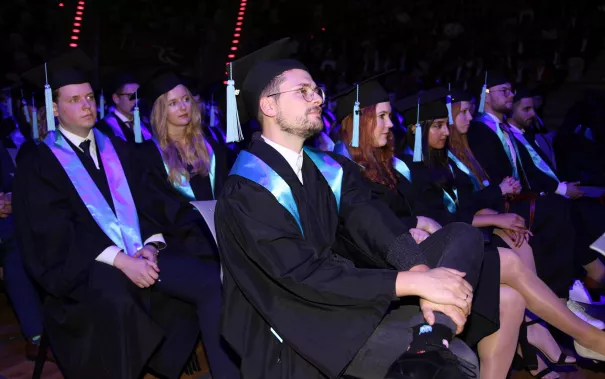 absolventenfeier_telekom_dome_20181027_foto_eva_tritschler_img_2353.jpg (DE)