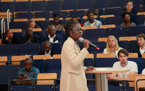 afrika_konferenz_audimax_sta_20180914_foto_eva_tritschler_mg_1278.jpg (DE)