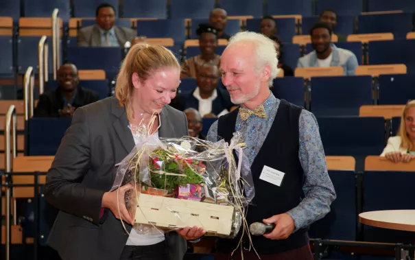 afrika_konferenz_audimax_sta_20180914_foto_eva_tritschler_mg_1308.jpg (DE)