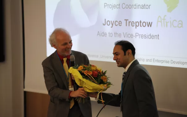 afrikakonferenz_sta_20161111_foto_j._kuestenmacher_31.jpg (DE)